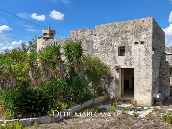 casa indipendente in vendita a Corigliano d'Otranto