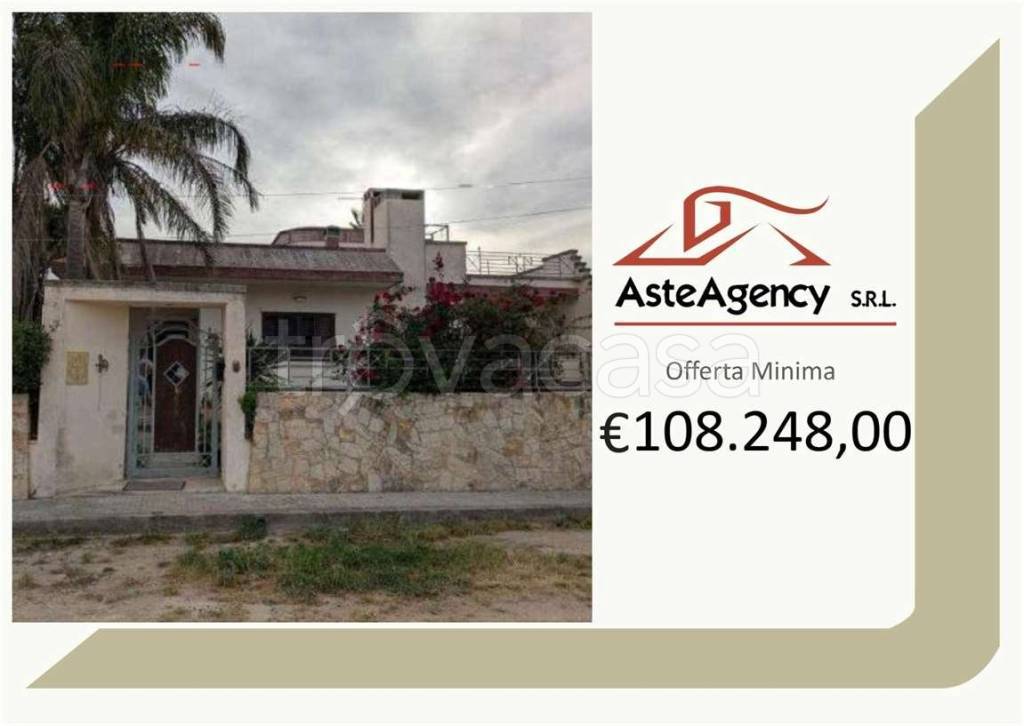 casa indipendente in vendita a Corigliano d'Otranto