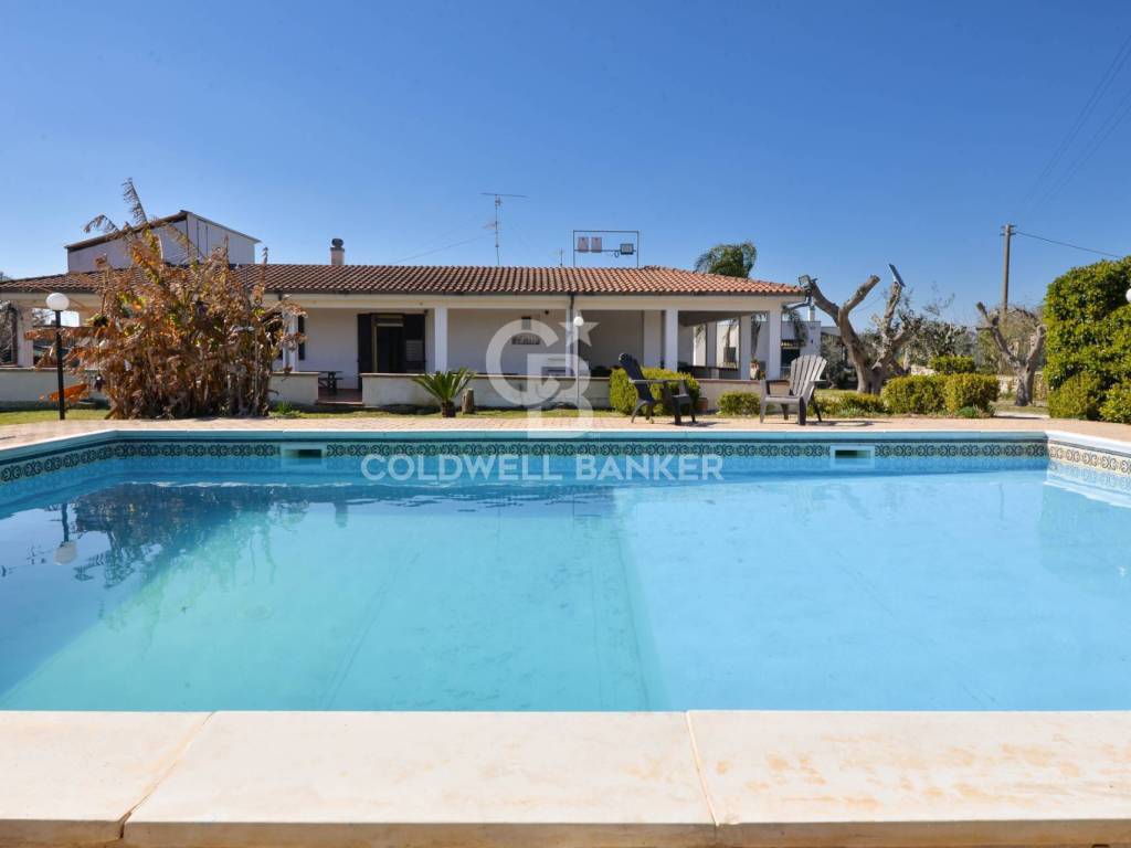 casa indipendente in vendita a Corigliano d'Otranto