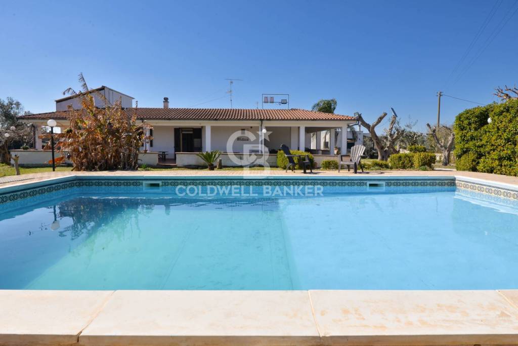 casa indipendente in vendita a Corigliano d'Otranto