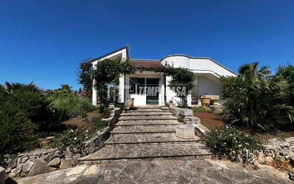 casa indipendente in vendita a Corigliano d'Otranto