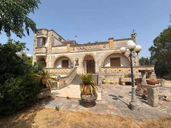 casa indipendente in vendita a Corigliano d'Otranto
