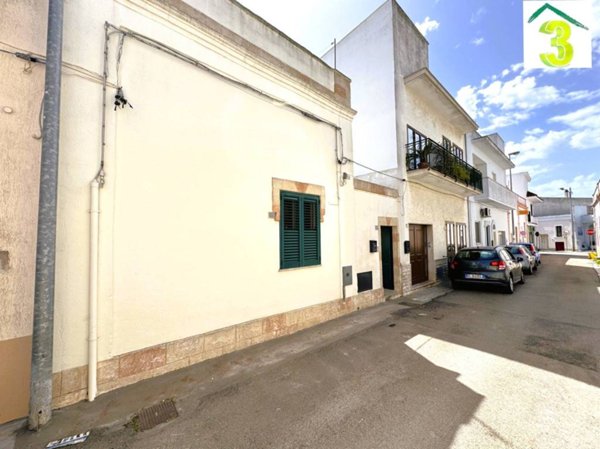 casa indipendente in vendita a Corsano