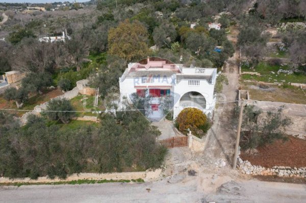 casa indipendente in vendita a Corsano