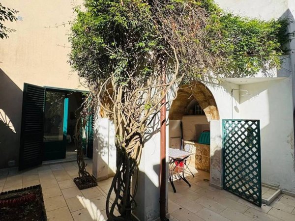 casa indipendente in vendita a Corsano