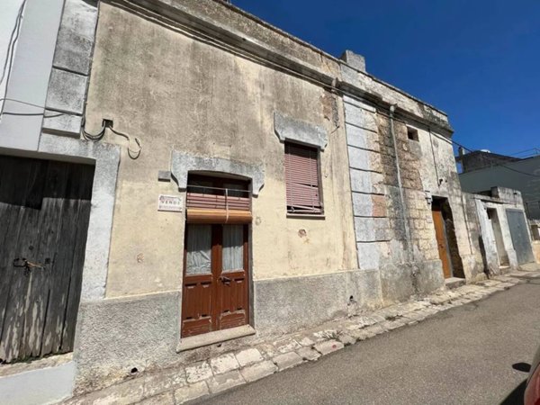 casa indipendente in vendita a Corsano