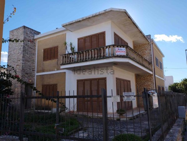 casa indipendente in vendita a Corsano