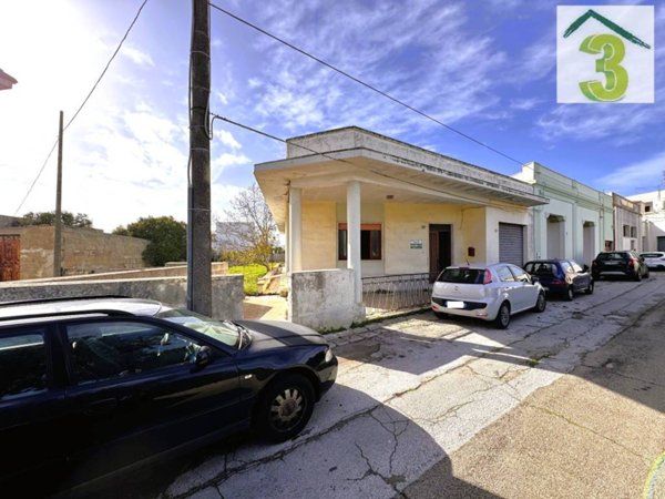 casa indipendente in vendita a Corsano