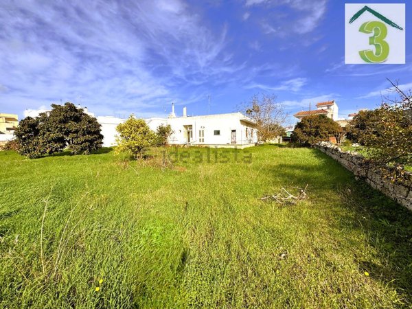 casa indipendente in vendita a Corsano