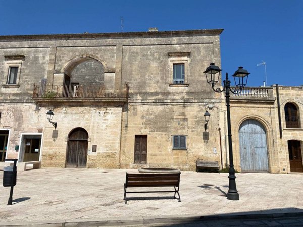 intera palazzina in vendita a Corsano
