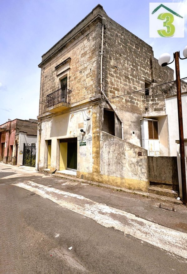 casa indipendente in vendita a Corsano