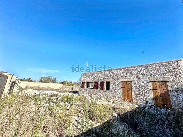 casa indipendente in vendita a Corsano