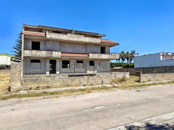 terreno edificabile in vendita a Corsano
