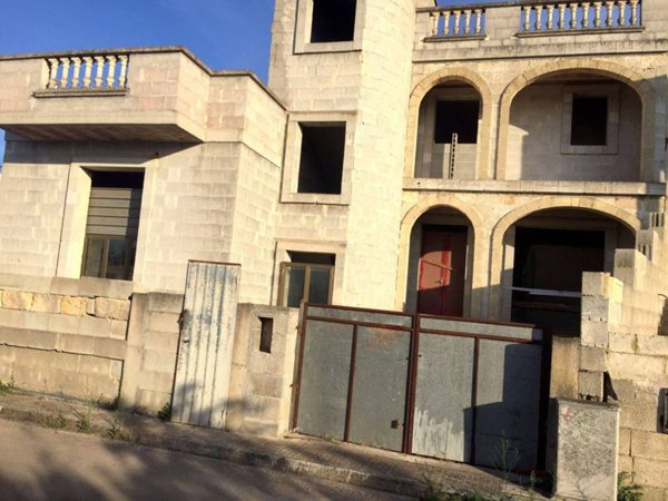 casa indipendente in vendita a Corsano