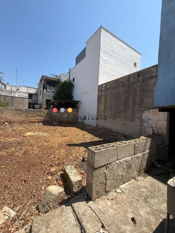 casa indipendente in vendita a Corsano