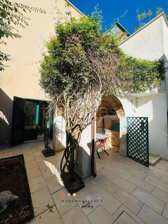 casa indipendente in vendita a Corsano