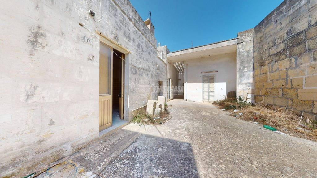 casa indipendente in vendita a Cursi
