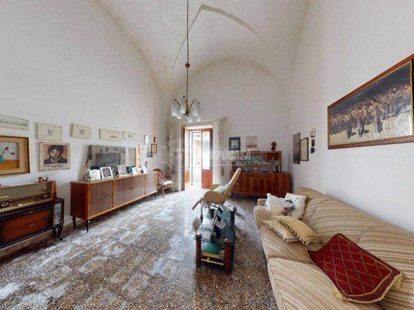 casa indipendente in vendita a Cursi
