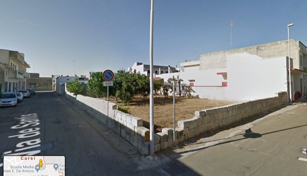 terreno edificabile in vendita a Cursi