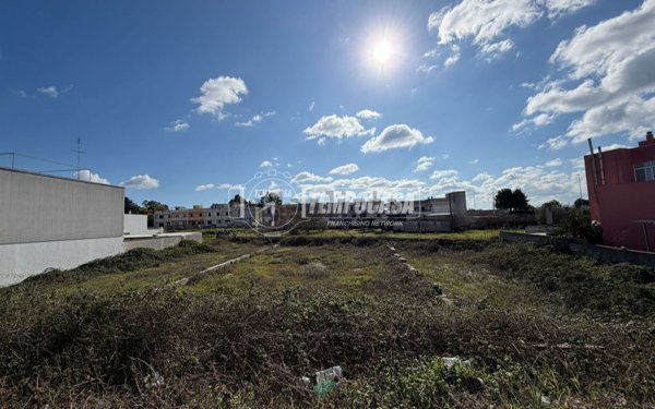 casa indipendente in vendita a Cursi