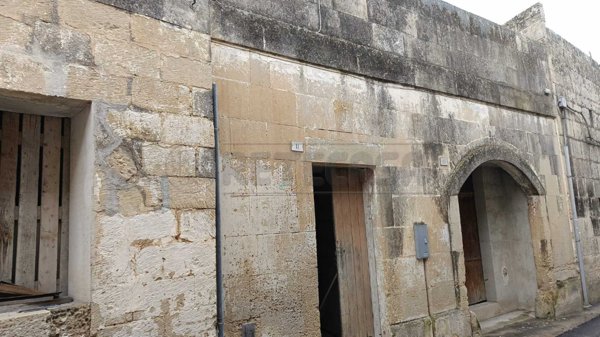 casa indipendente in vendita a Cursi