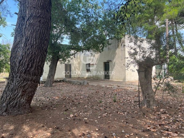 villa in vendita a Cutrofiano