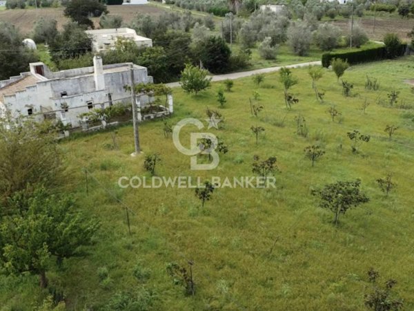 casa indipendente in vendita a Cutrofiano