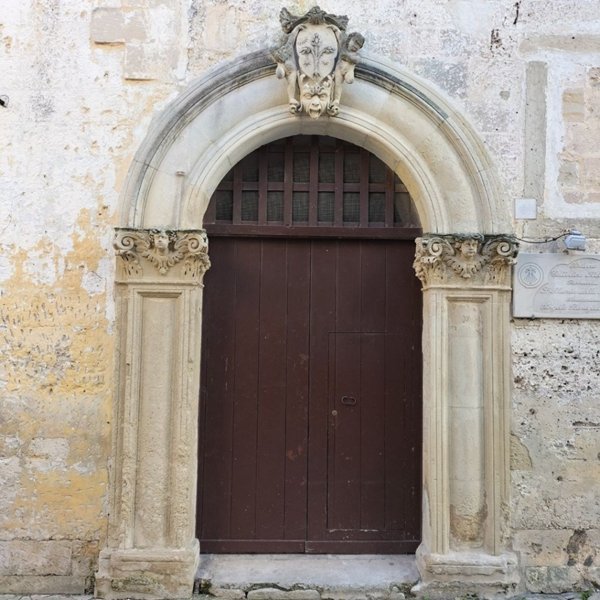 casa indipendente in vendita a Cutrofiano