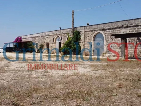 casa indipendente in vendita a Cutrofiano