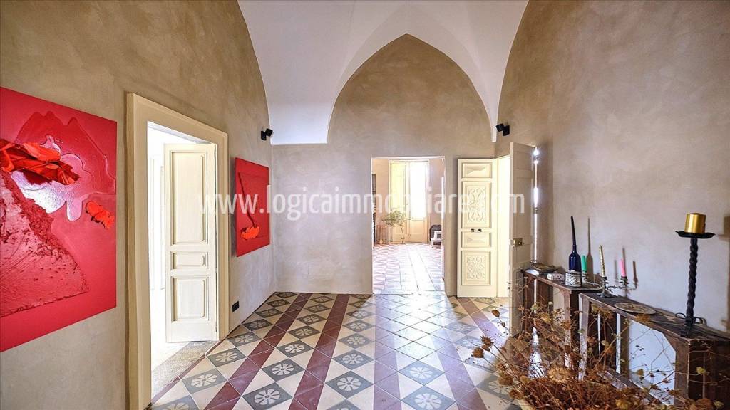 casa indipendente in vendita a Cutrofiano