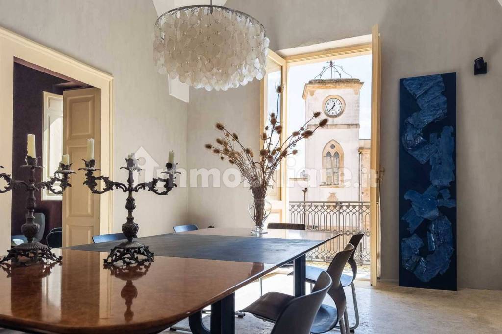 casa indipendente in vendita a Cutrofiano