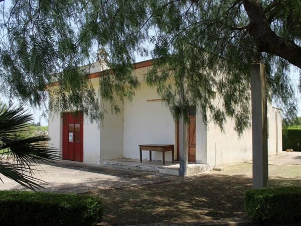 casa indipendente in vendita a Cutrofiano