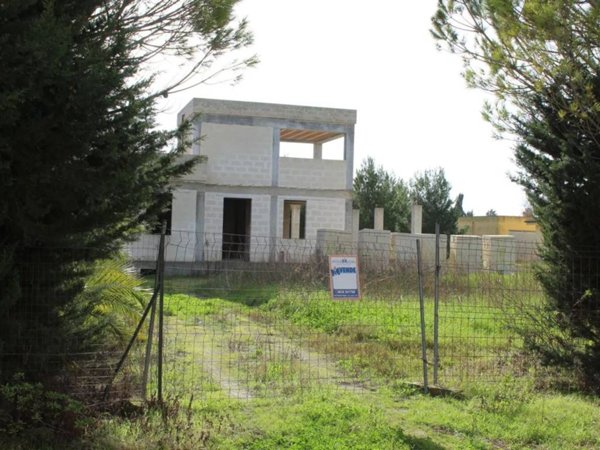 casa indipendente in vendita a Cutrofiano