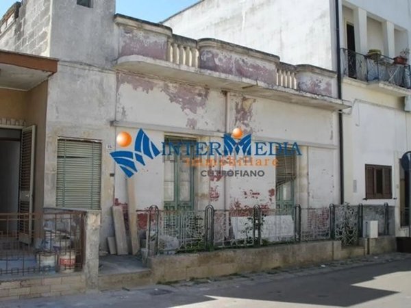 casa semindipendente in vendita a Cutrofiano