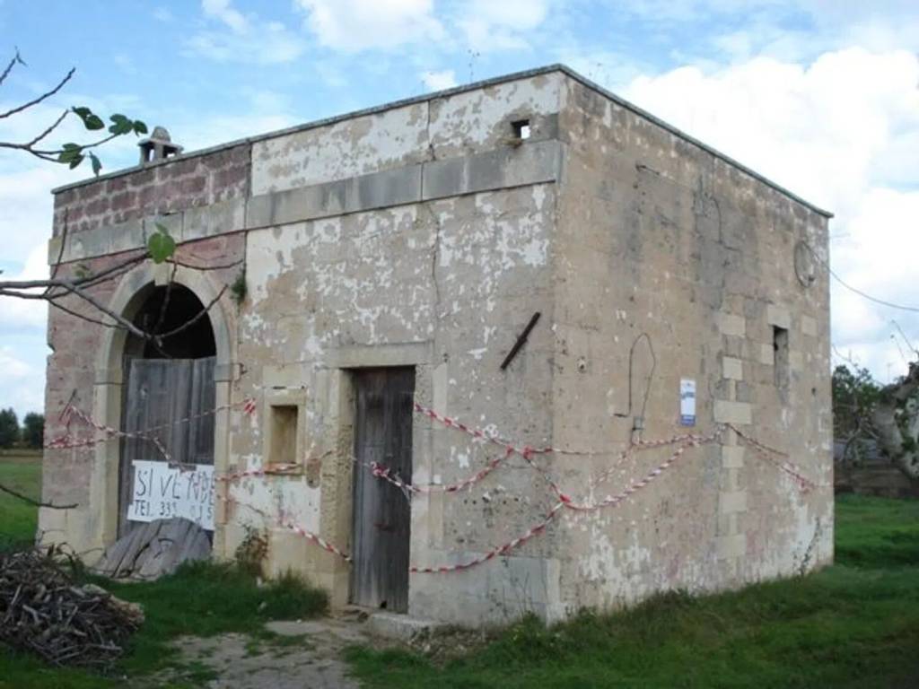 casa indipendente in vendita a Cutrofiano