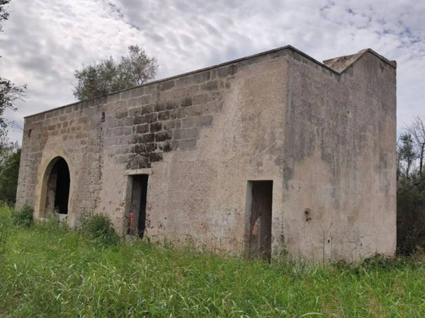 casa indipendente in vendita a Cutrofiano