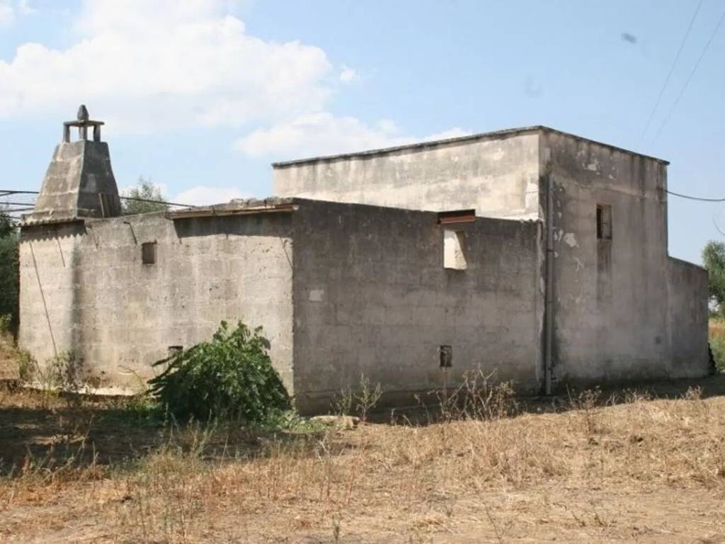 casa indipendente in vendita a Cutrofiano