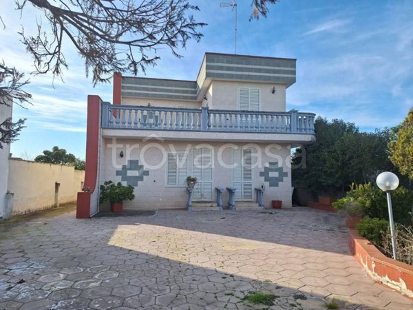 casa indipendente in vendita a Cutrofiano