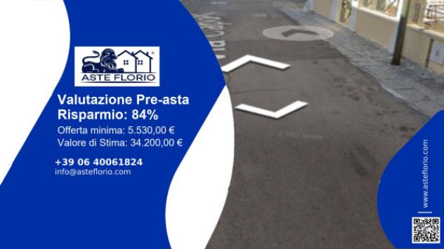 locale commerciale in vendita a Cutrofiano