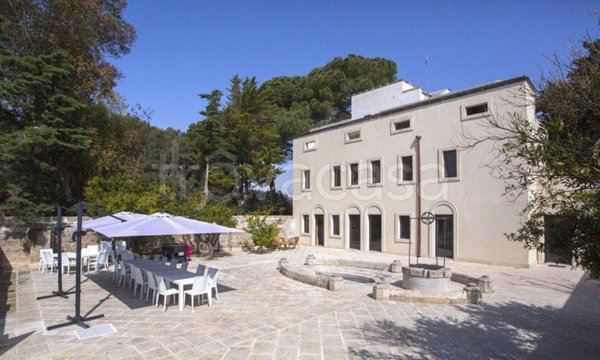 casa indipendente in vendita a Cutrofiano