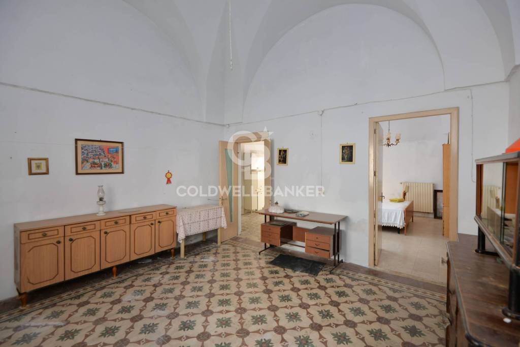 casa indipendente in vendita a Cutrofiano