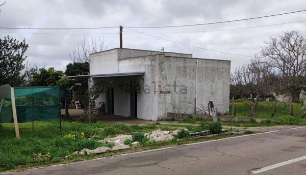 quadrivano in vendita a Cutrofiano