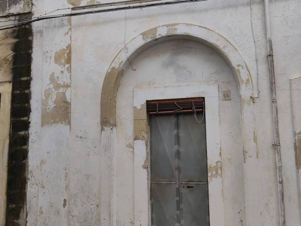 casa indipendente in vendita a Cutrofiano