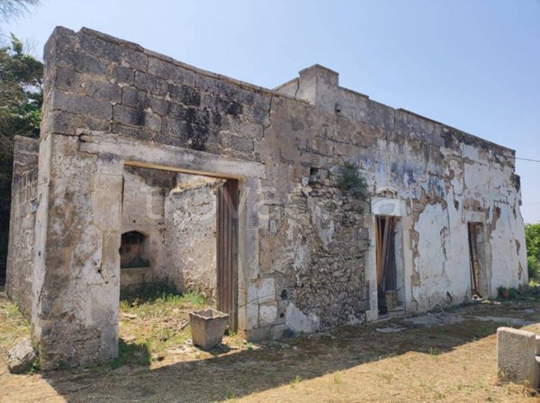 casa indipendente in vendita a Cutrofiano