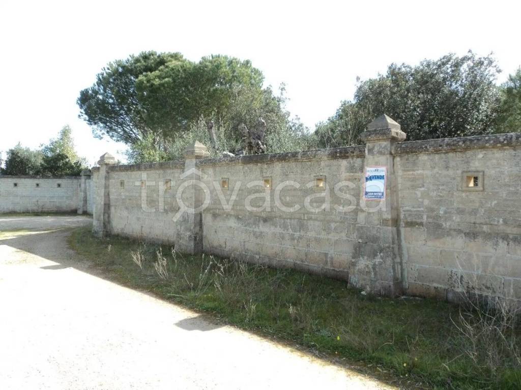 casa indipendente in vendita a Cutrofiano