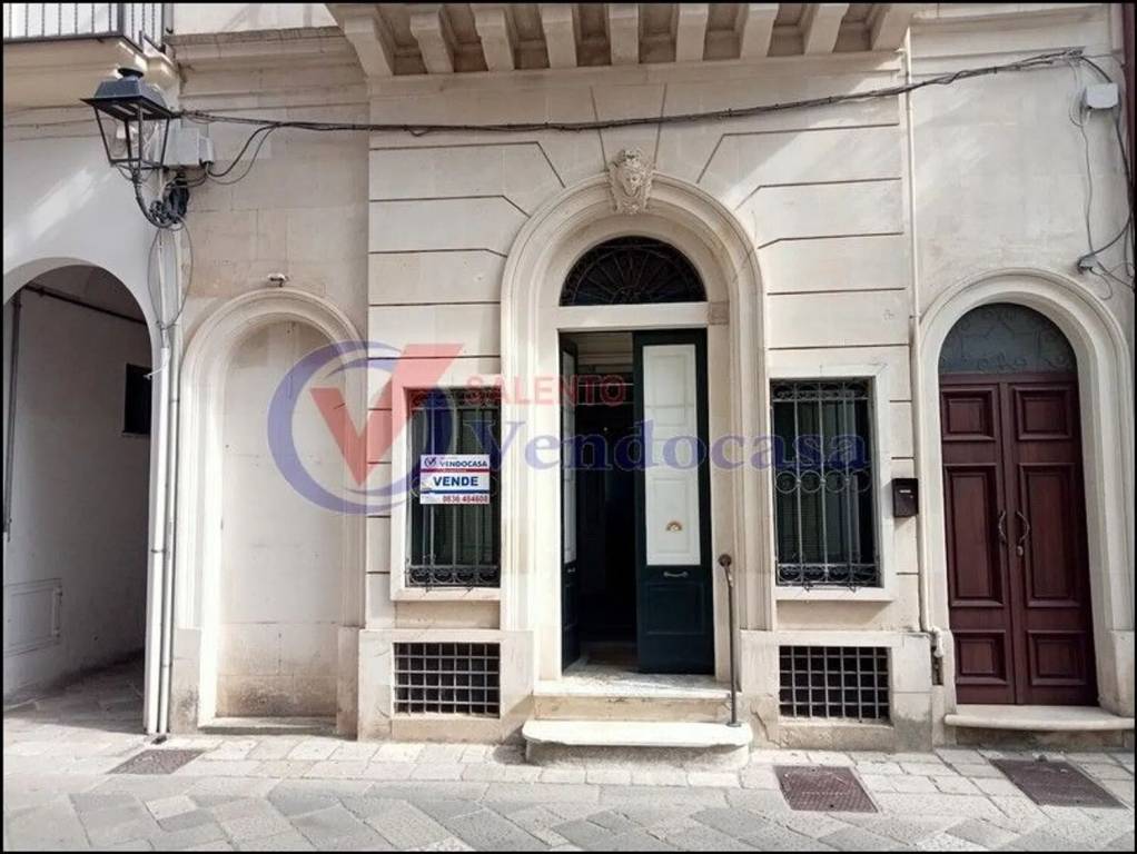 casa indipendente in vendita a Cutrofiano