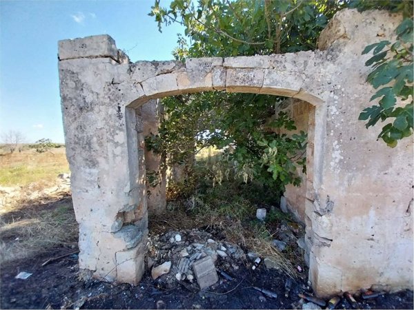 casale in vendita a Cutrofiano