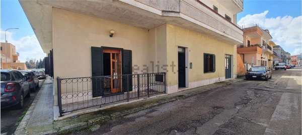 casa indipendente in vendita a Cutrofiano