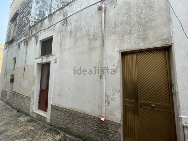 pentavano in vendita a Cutrofiano