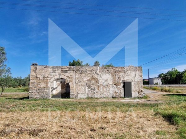 casa indipendente in vendita a Cutrofiano